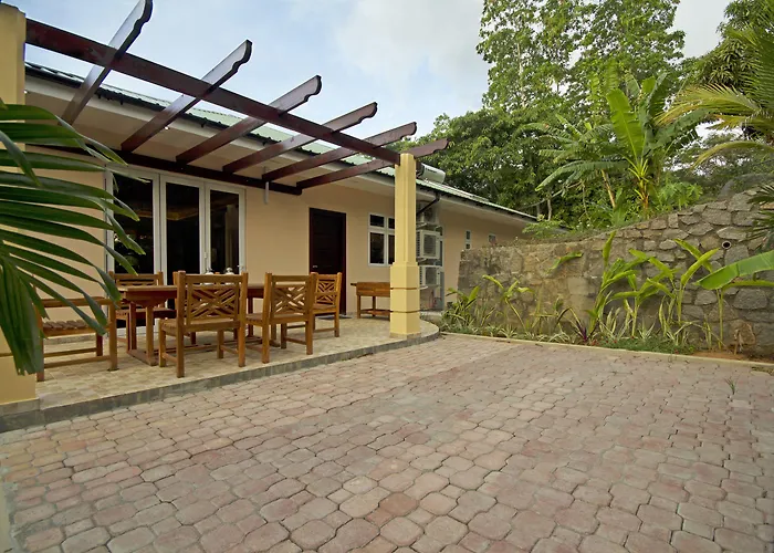 The Palm Seychelles Hotell 4*